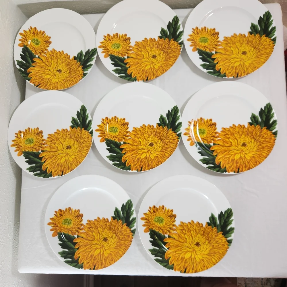 Crate & Barrel Chrysanthemum Mum Flower 8
